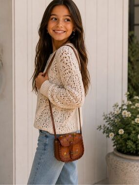 Handcrafted Brown Leather Floral purse
